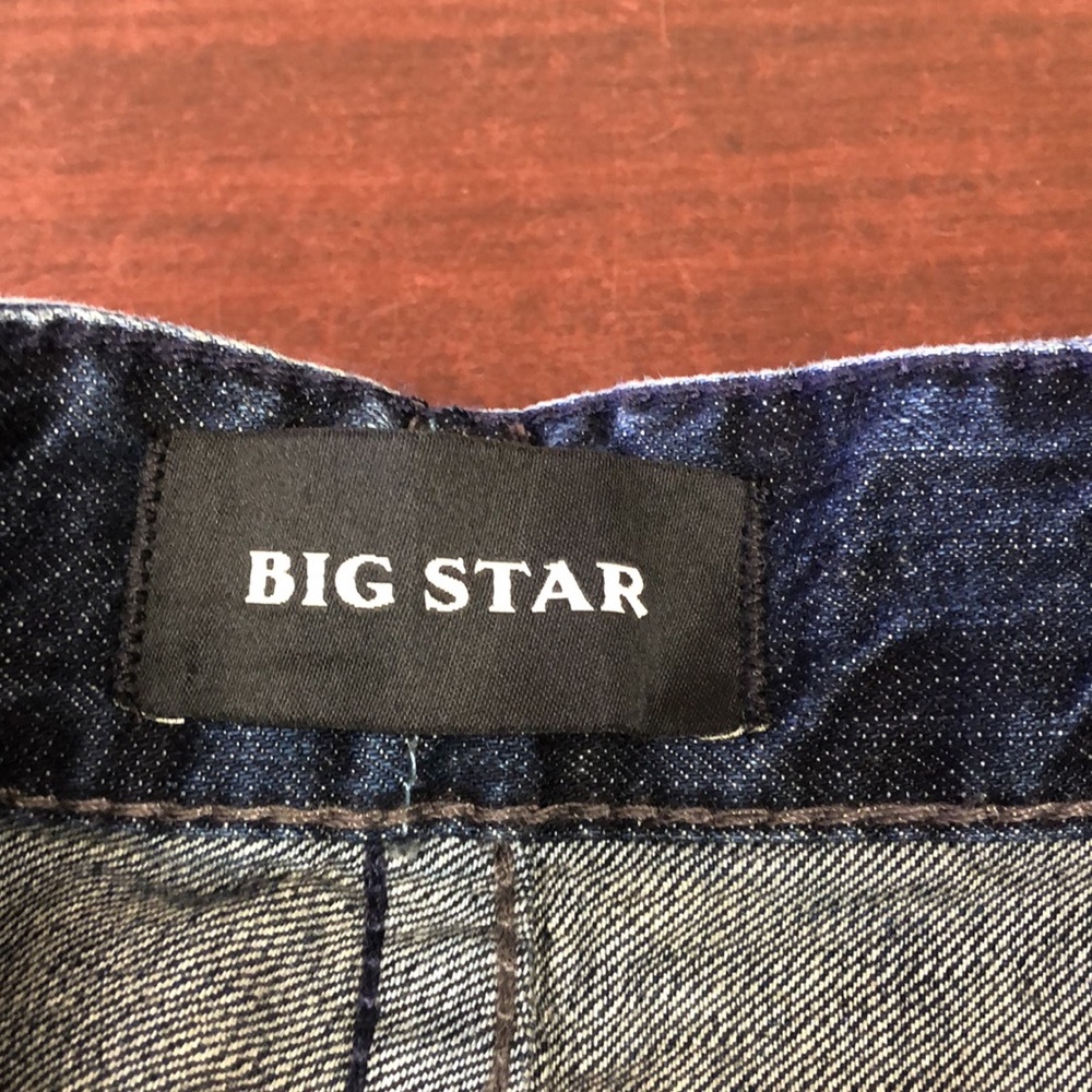 W32/L43 NWT Union Vintage Look/Distressed Denim Jeans, Thick Stitch Embroidered - Picture 6 of 8